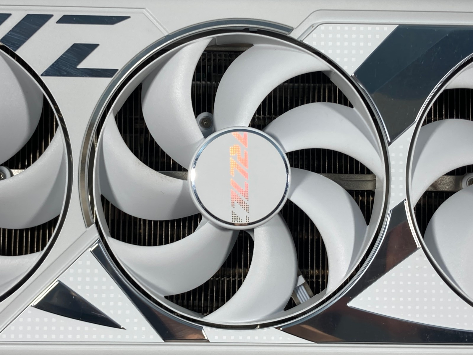 عرض خاص: اشترِ 2 واحصل على 1 م - مراجعة Rtx 4090 24Gb Graphics Card وسعره